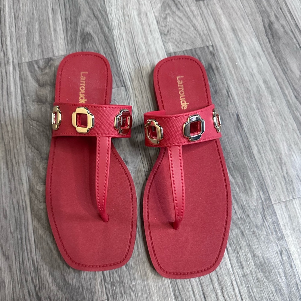 NEW Larroude Milan Jelly Sandal Grommet Scarlet 8/9 EU 38 - Picture 2 of 6